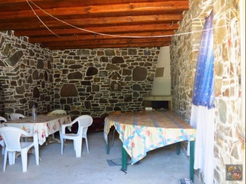 Kato Episkopi - Sitia Kreta, Kato Episkopi, freistehendes unfertiges Steinhaus zu verkaufen in Sitia. Haus kaufen